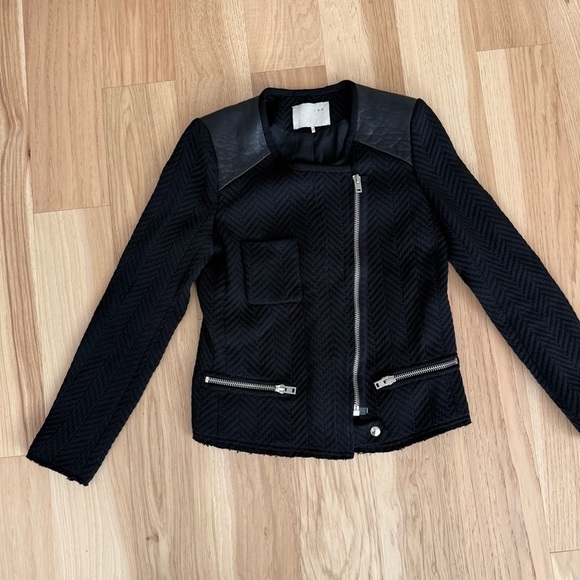 Iro Women's Size 1 Black Leather Shoulder Patches Phoebe Moto Jacket Jacket - Picture 10 of 14